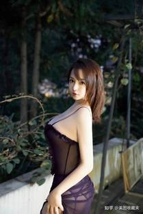 与王生活的男人